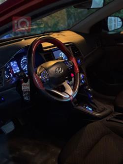 هیوندای ئەلەنترا
